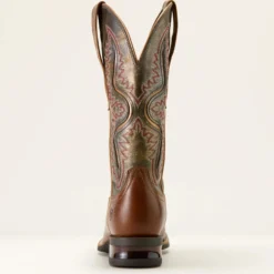 Captivate Wide Square Toe Western Boot
