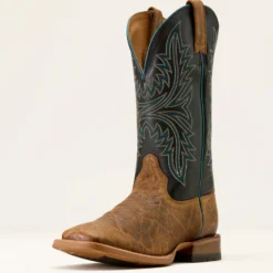 Cowhand Wide Square Toe Western Boot