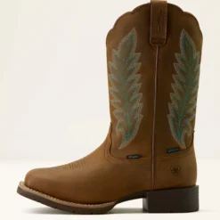 Hybrid Rancher Waterproof Insulated Wide Square Toe Western Boot