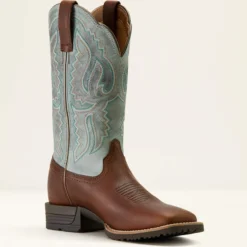 Hybrid Ranchwork Wide Square Toe Western Boot