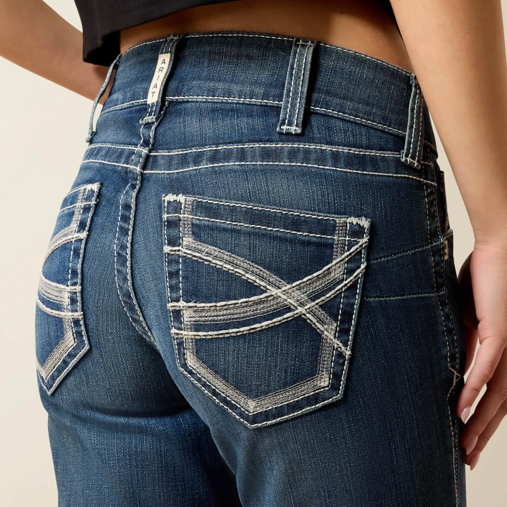 Mid Rise Ivy Straight Leg Jean