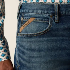 M7 Slim Trent Classic Rise Straight Leg Jeans