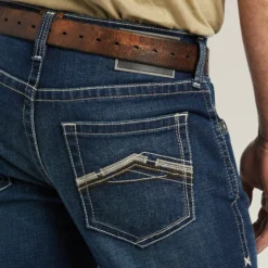 M5 Straight Stretch Remming Stackable Straight Leg Jean