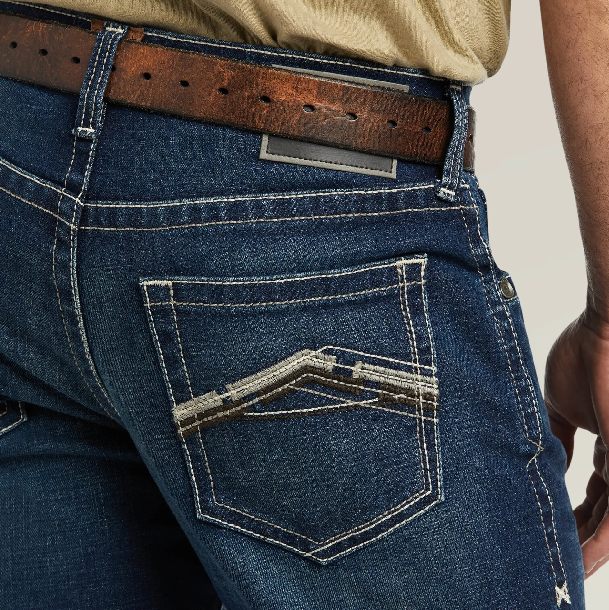 M5 Straight Stretch Remming Stackable Straight Leg Jean