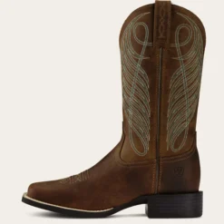 Round Up Wide Square Toe Western Boot