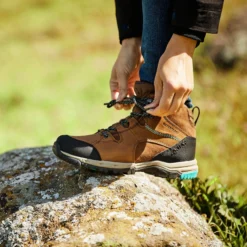 Skyline Mid Waterproof Boot