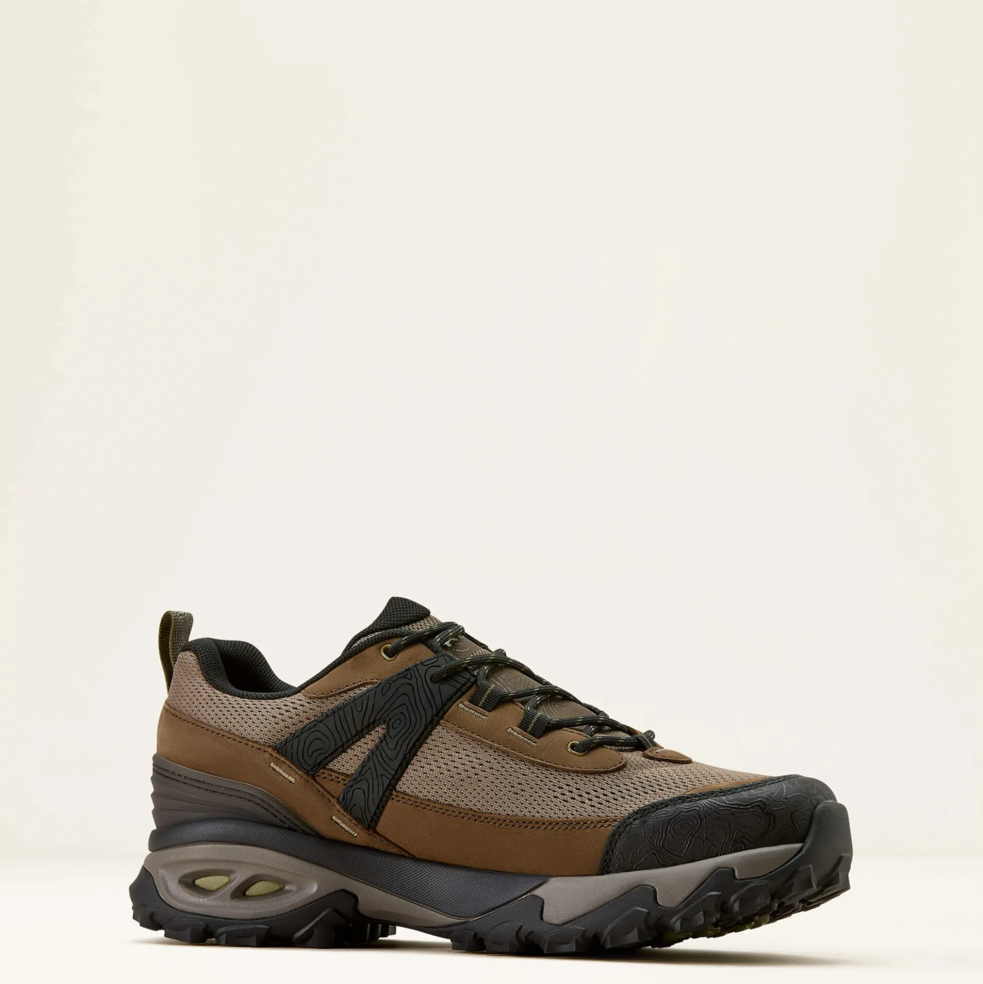 Traverse Low Waterproof Hiking Shoe
