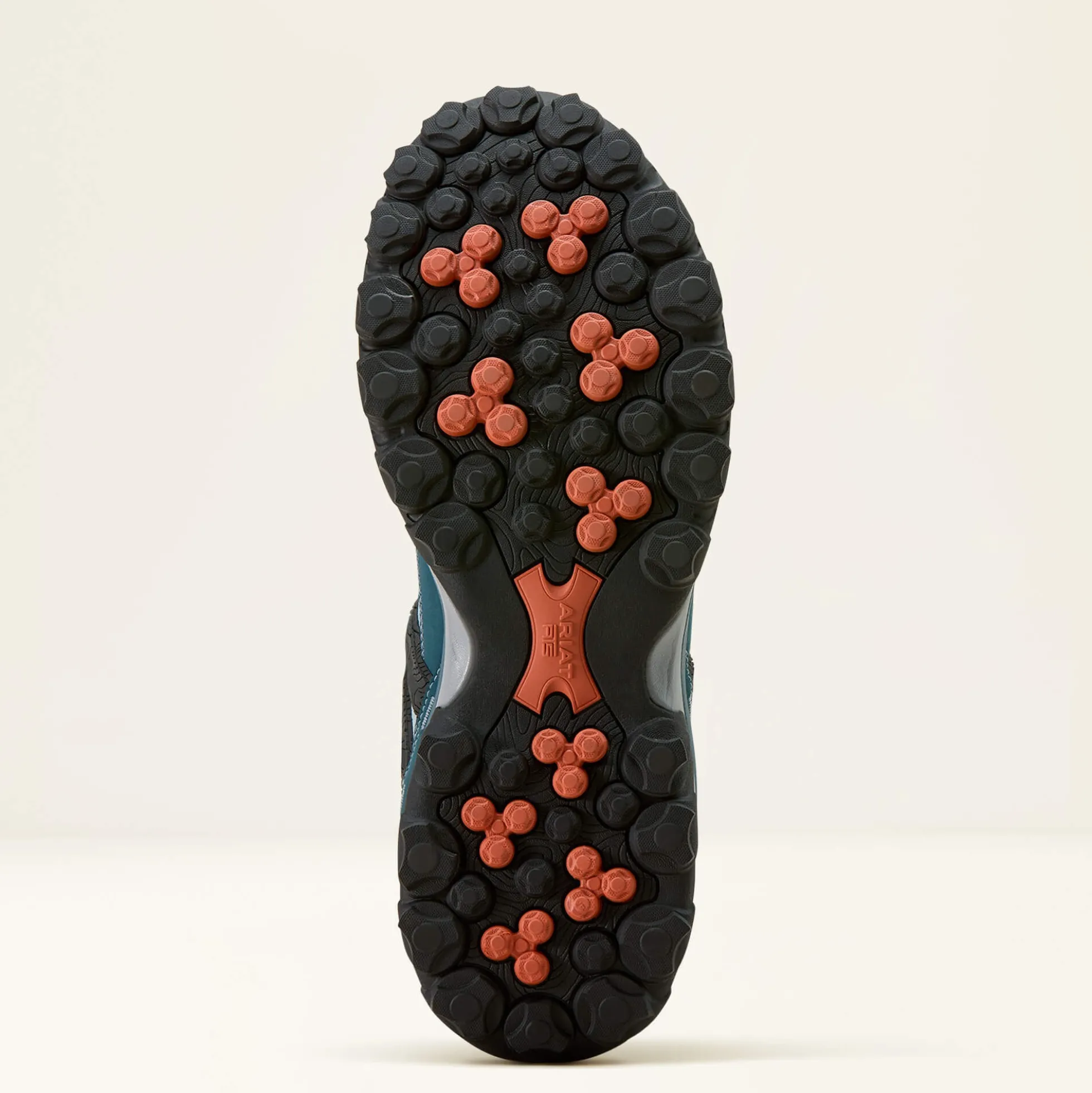 Traverse Low Waterproof Hiking Shoe