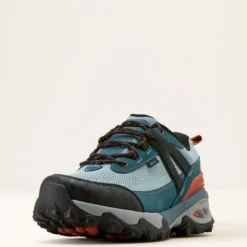 Traverse Low Waterproof Hiking Shoe