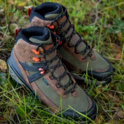Traverse Mid Waterproof Hiking Boot