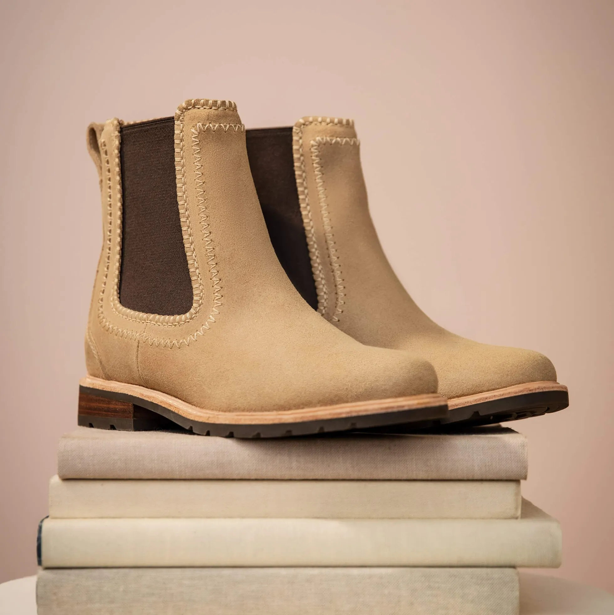 Wexford Whipstitch Chelsea Boot